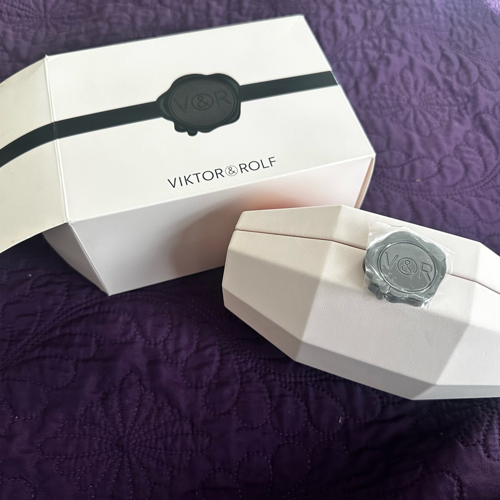 Viktor & Rolf flowerbomb clutch bag